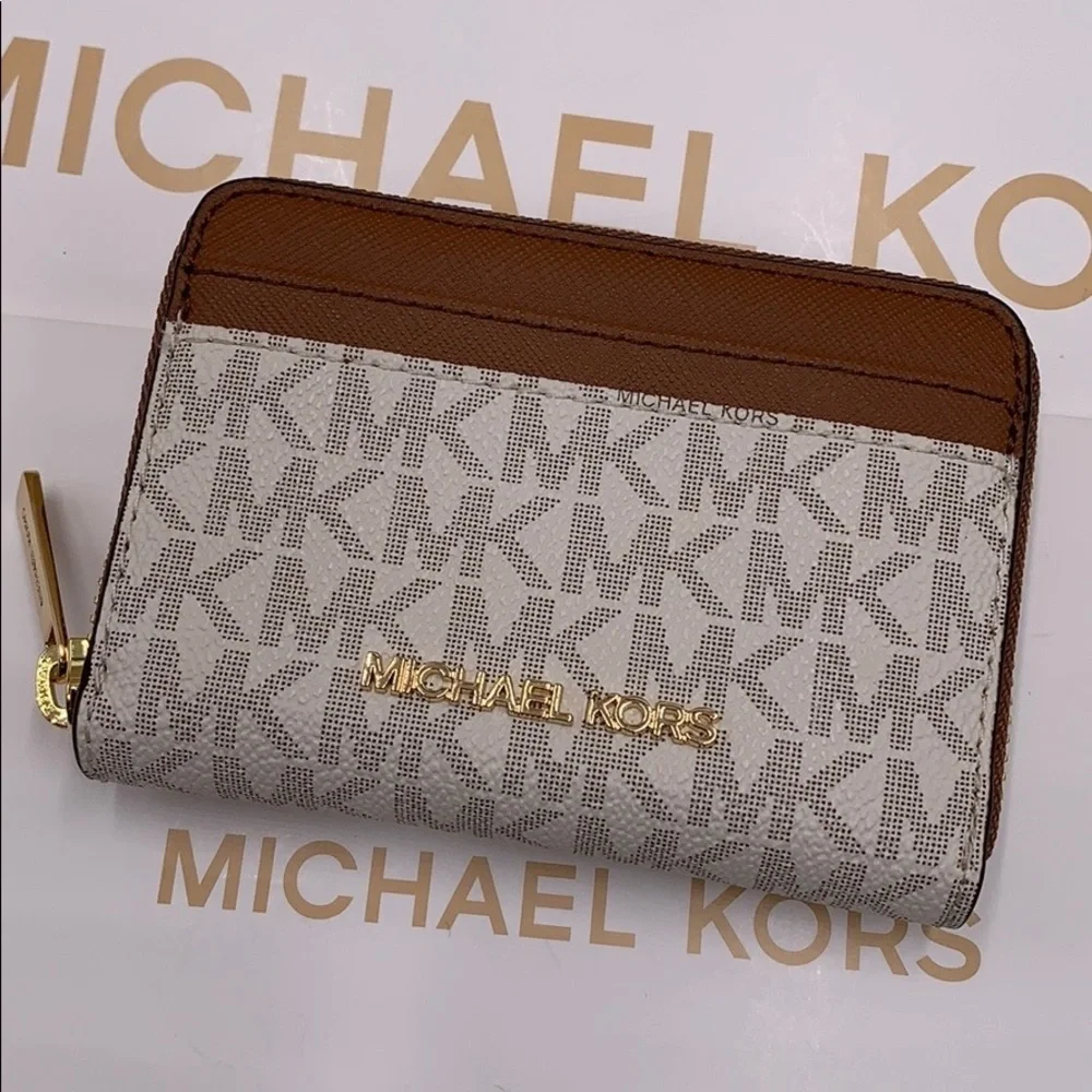 MICHAEL KORS JET SET TRAVEL MD ZA CARD CASE